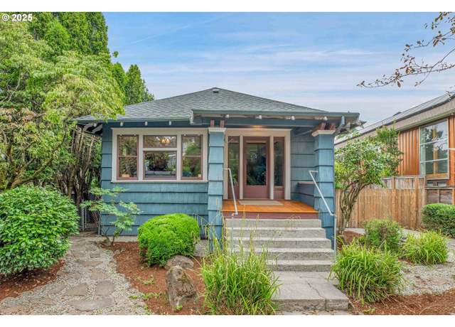 Property at 3717 SE Sherman St, Portland, OR 97214, 2 beds, 1 bath