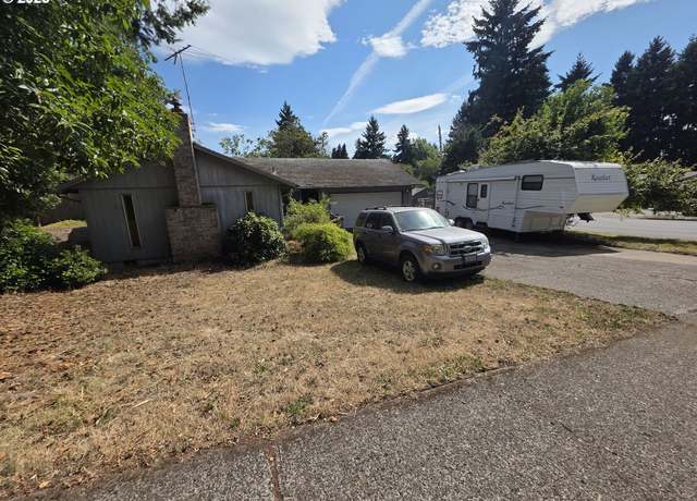 Property at 4505 NE 44th St, Vancouver, WA 98661, 3 beds, 2 baths