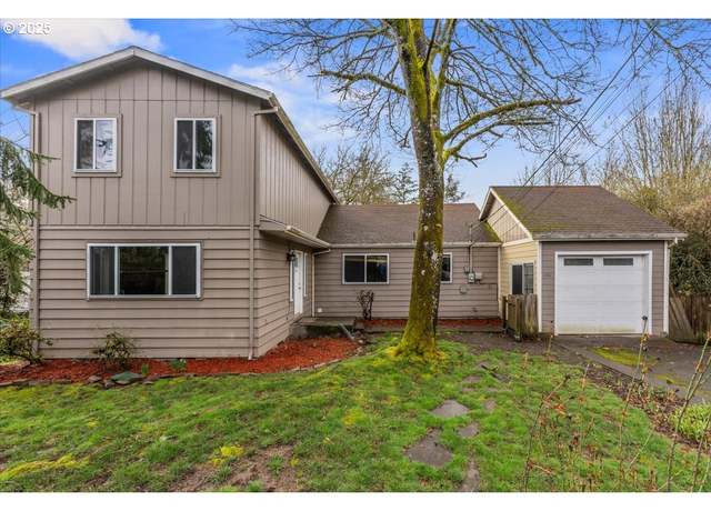Property at 3906 SW Wilbard St, Portland, OR 97219, 5 beds, 3 baths
