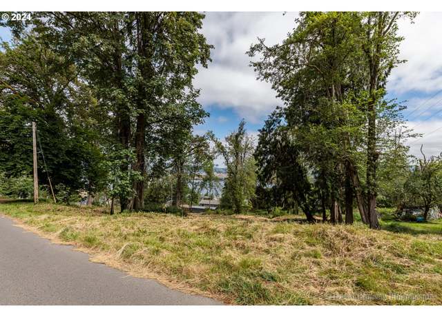 Property at E E St, Rainier, OR 97048