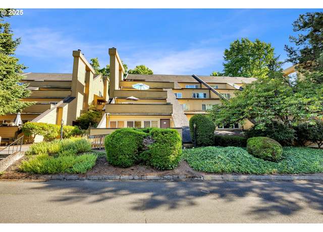Property at 1611 NE 113th St #322, Vancouver, WA 98686, 2 beds, 2 baths