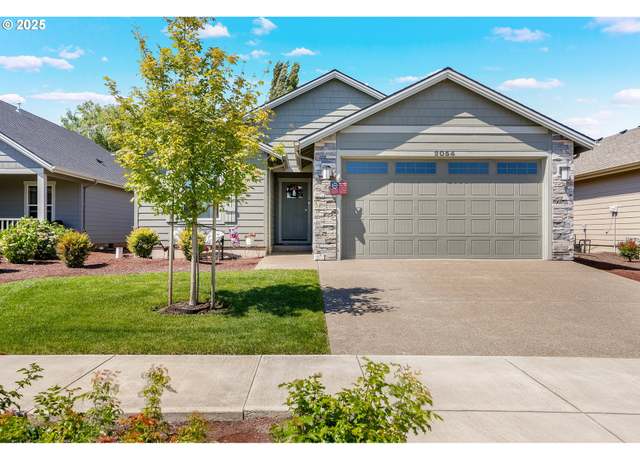 Property at 2054 SE Academy St, Dallas, OR 97338, 3 beds, 2 baths