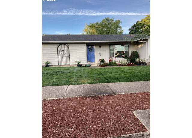 Property at 2119 15th St, Springfield, OR 97477, 2 beds, 1 bath
