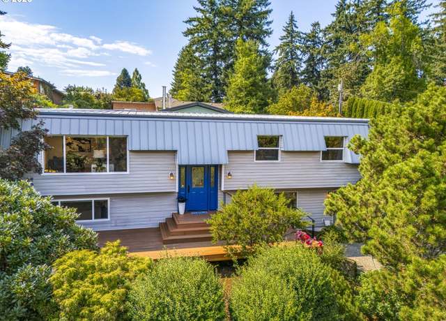Property at 4120 SW Alfred St, Portland, OR 97219, 4 beds, 3 baths