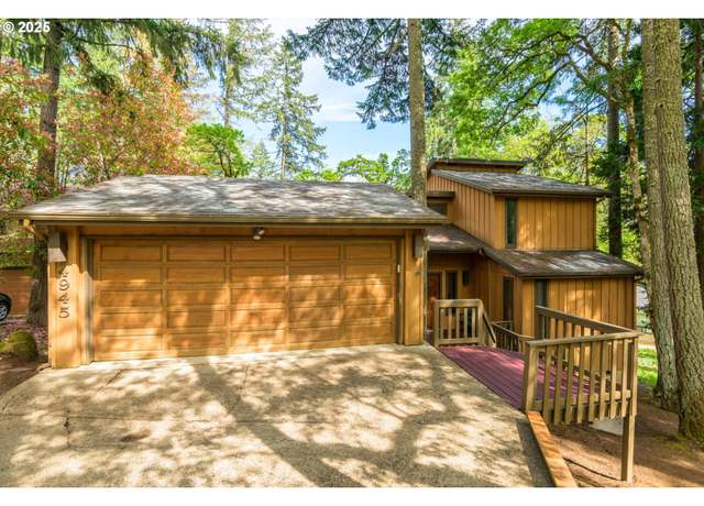 Property at 4945 Fox Hollow Rd, Eugene, OR 97405, 3 beds, 2.5 baths