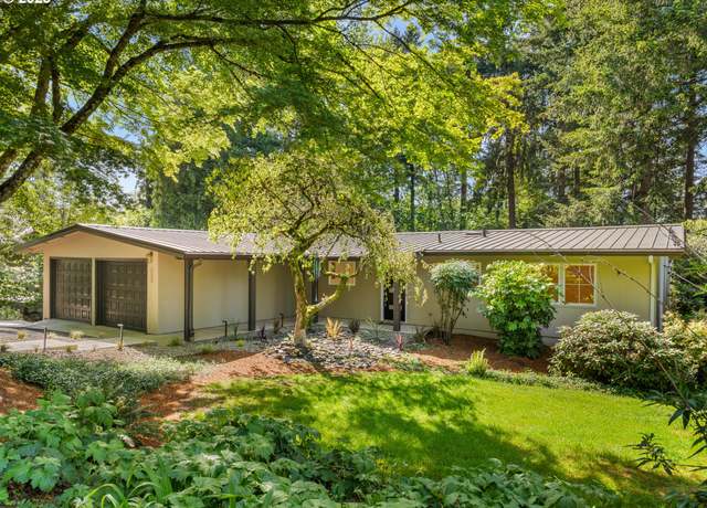 Property at 2251 Fernwood Cir, Lake Oswego, OR 97034, 7 beds, 3 baths