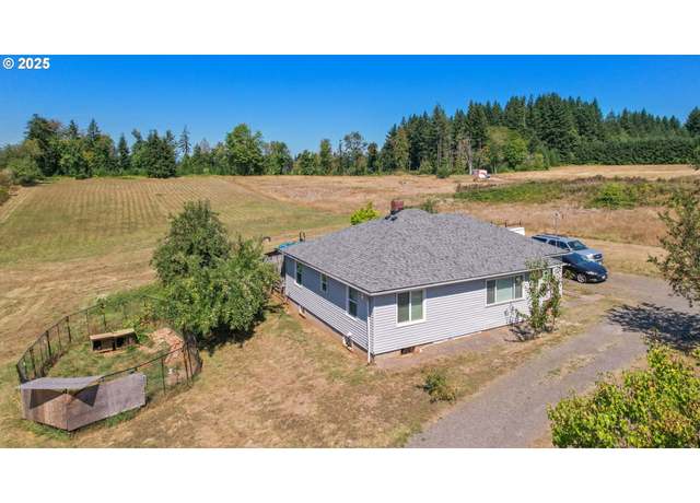 Property at 38001 SE Highway 211, Sandy, OR 97055, 3 beds, 1 bath