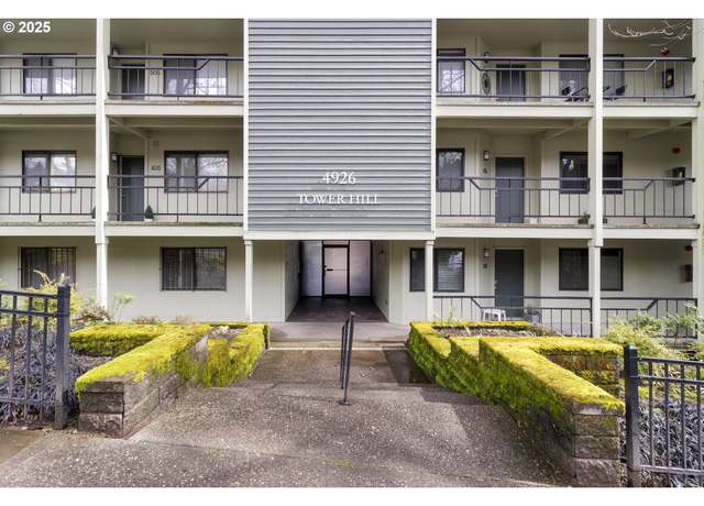 Property at 4926 S Corbett Ave #302, Portland, OR 97239, 1 bed, 1 bath