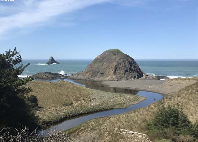 Property at 690 King St #3, Port Orford, OR 97465