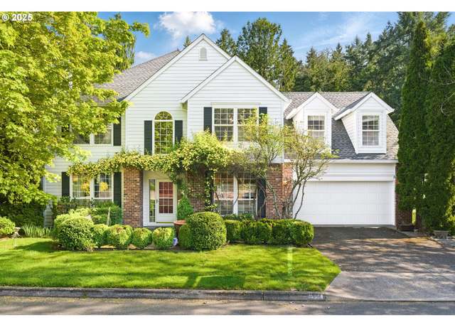 Property at 6309 SW Flower St, Portland, OR 97221, 4 beds, 2.5 baths