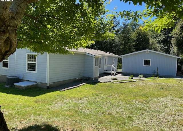 Property at 98427 Van Pelt Dr, Brookings, OR 97415, 3 beds, 2 baths