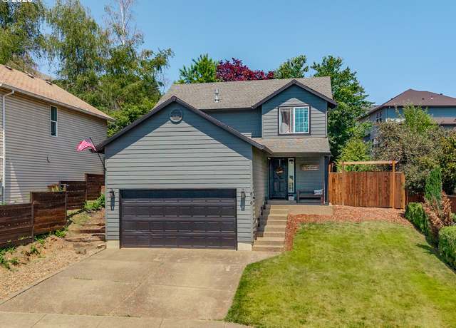 Property at 816 SW Chablis Ct, Dundee, OR 97115, 3 beds, 2.5 baths