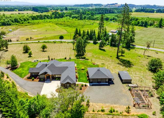Property at 26249 High Pass Rd, Junction City, OR 97448, 3 beds, 2.5 baths