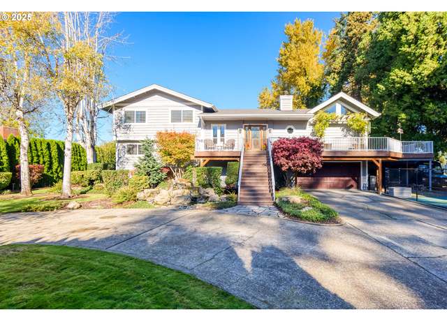 Property at 14089 NE River Vista Ln, Aurora, OR 97002, 4 beds, 4 baths