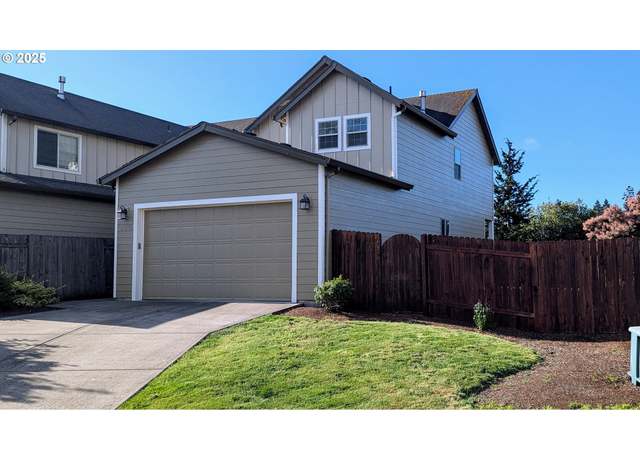 Property at 990 Sage St, Silverton, OR 97381, 3 beds, 2.5 baths