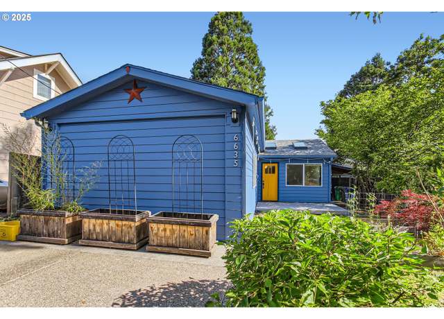 Property at 6635 SE Steele St, Portland, OR 97206, 3 beds, 1 bath