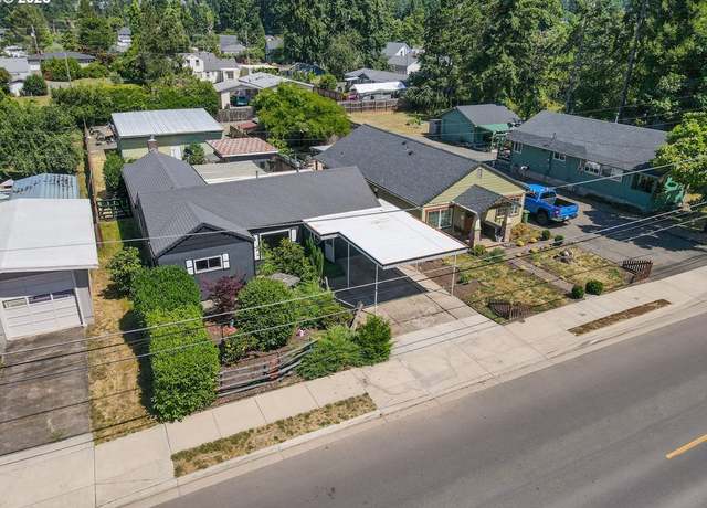 Property at 1114 S 4th St, Cottage Grove, OR 97424, 3 beds, 2 baths