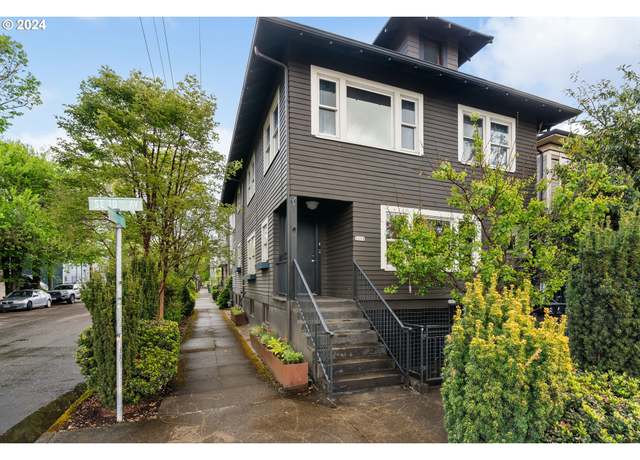 Property at 2000 SE 10th Ave, Portland, OR 97214, 6 beds, 3 baths
