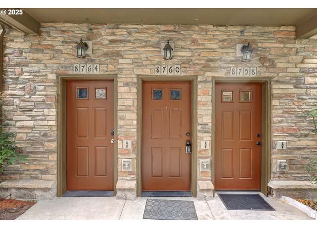 Property at 8760 NE Delamere Way, Hillsboro, OR 97006, 3 beds, 2.5 baths