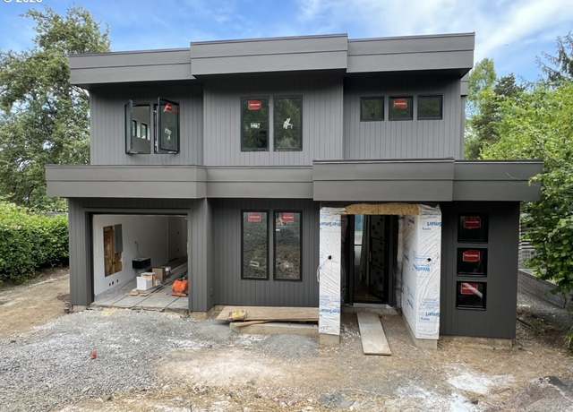 Property at 1225 Spruce St, Lake Oswego, OR 97034, 4 beds, 3.5 baths