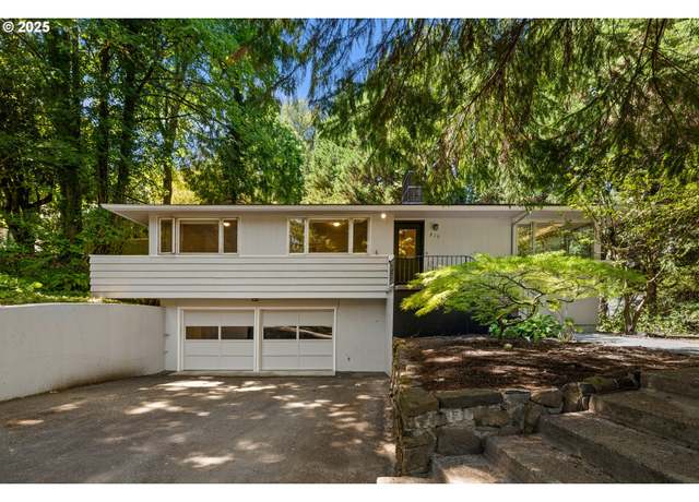 Property at 910 York Rd, Lake Oswego, OR 97034, 4 beds, 3 baths
