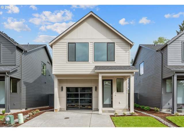 Property at 5029 NE 113th Loop, Vancouver, WA 98686, 3 beds, 2.5 baths