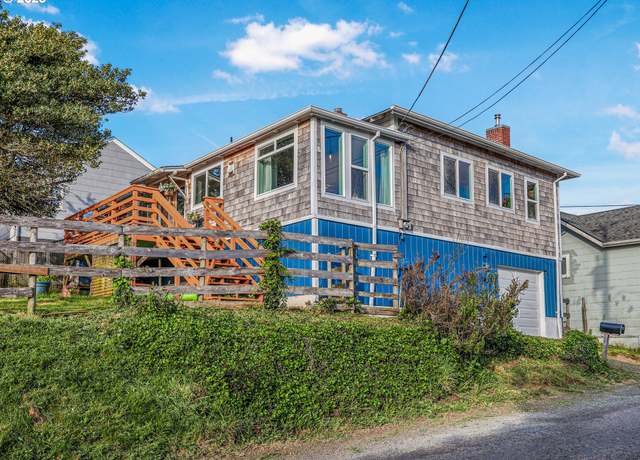 Property at 740 Florence Ave, Astoria, OR 97103, 3 beds, 1 bath