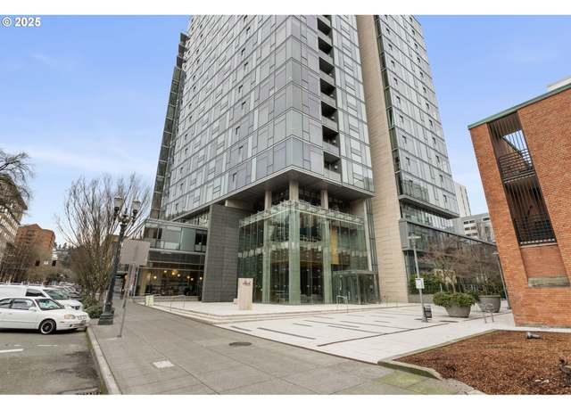 Property at 1221 SW 10th Ave #1412, Portland, OR 97205, 2 beds, 2 baths