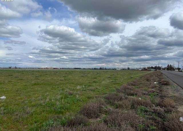 Property at E Airport Rd, Hermiston, OR 97838