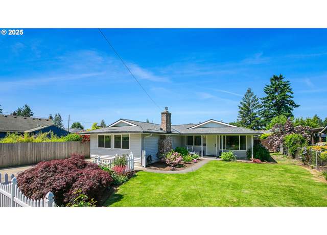 Property at 2421 NE 112th Ave, Portland, OR 97220, 3 beds, 2 baths
