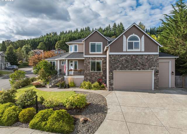 Property at 503 E 18th St, La Center, WA 98629, 4 beds, 2.5 baths