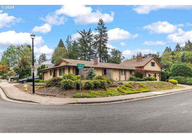 Property at 8050 SW 103rd Ave, Beaverton, OR 97008, 4 beds, 3 baths