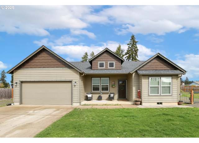 Property at 27309 8th St, Junction City, OR 97448, 4 beds, 2 baths
