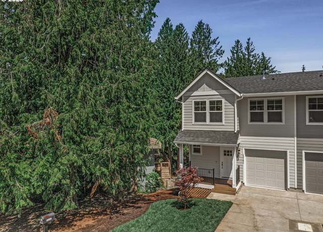 Property at 12141 SE Knapp Ln, Portland, OR 97266, 3 beds, 2.5 baths