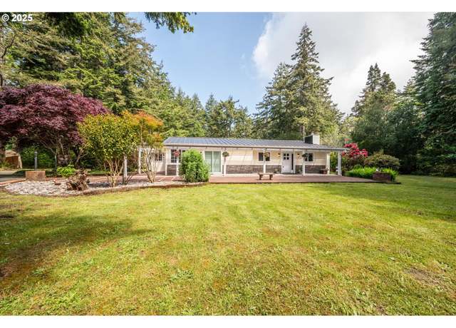 Property at 88771 Tokyo Ln, Bandon, OR 97411, 3 beds, 2.5 baths