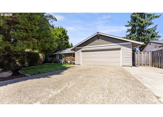 Property at 191 NE 33rd Ct, Hillsboro, OR 97124, 3 beds, 2 baths
