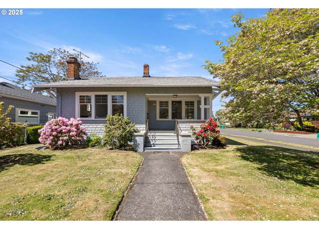 Property at 2703 SE 66th Ave, Portland, OR 97206, 2 beds, 1 bath