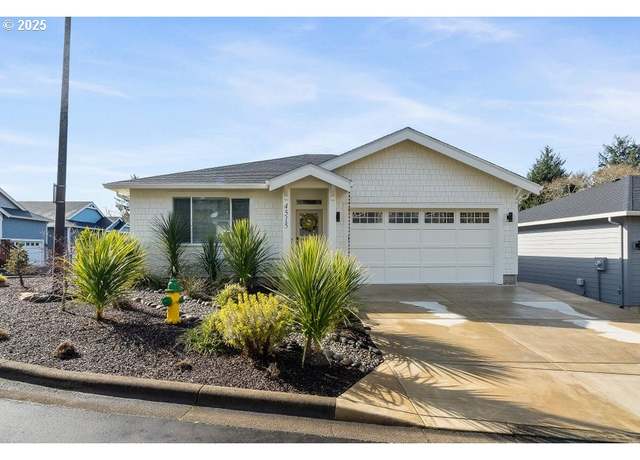 Property at 4515 Moondancer Ln, Tillamook, OR 97141, 3 beds, 2 baths