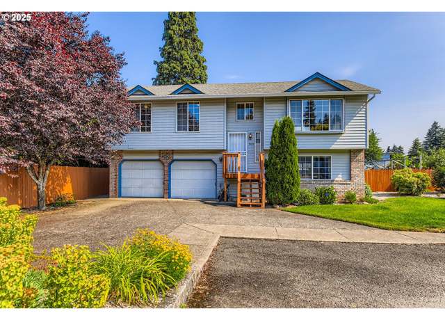 Property at 3707 SE 174th Ave, Portland, OR 97236, 3 beds, 3 baths