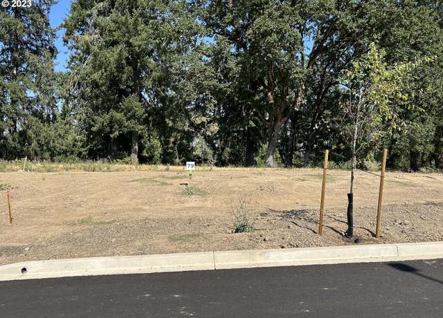 Property at 3128 NW Pinehurst Dr #79, Mcminnville, OR 97128