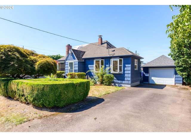 Property at 415 SE 94th Ave, Portland, OR 97216, 3 beds, 1.5 baths