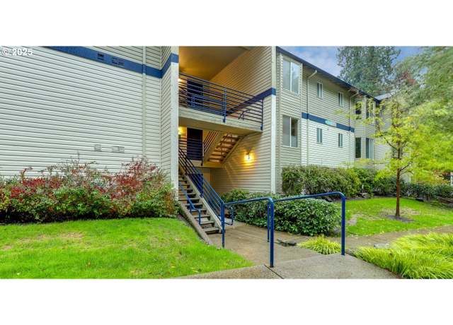 Property at 5142 SW Multnomah Blvd Unit B, Portland, OR 97219, 2 beds, 2 baths
