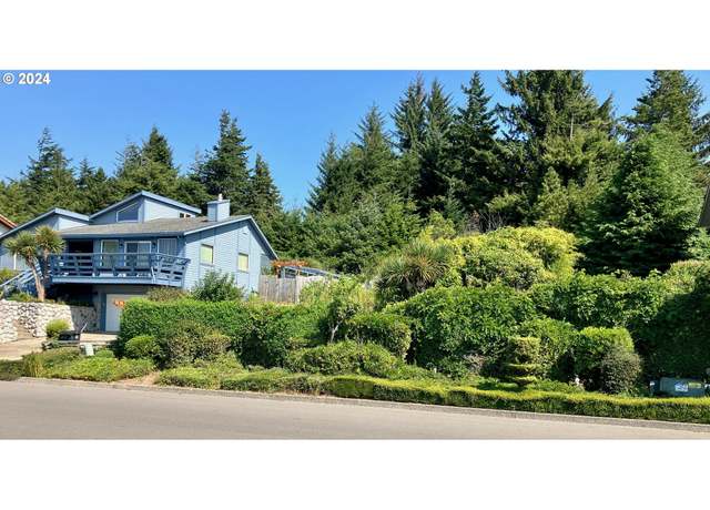 Property at 735 Prefontaine, Coos Bay, OR 97420, 3 beds, 2 baths