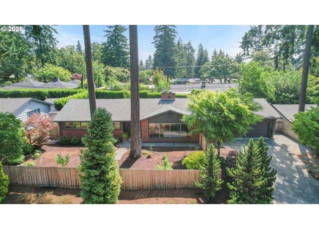 Property at 819 SE 98th Ave, Vancouver, WA 98664, 3 beds, 2 baths