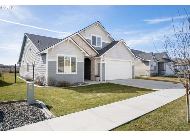 Property at 317 Sage St, Boardman, OR 97818, 3 beds, 2 baths