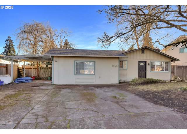 Property at 1523 W Fairview Dr, Springfield, OR 97477, 3 beds, 2 baths