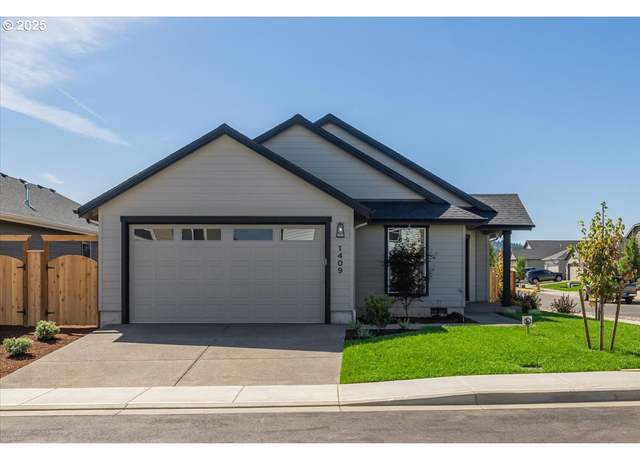 Property at 1409 SE Hankel St, Dallas, OR 97338, 3 beds, 2 baths