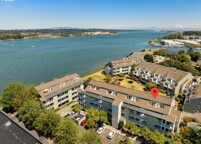 Property at 269 N Hayden Bay Dr, Portland, OR 97217, 2 beds, 2 baths