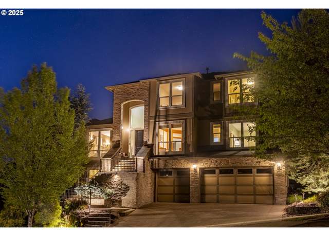 Property at 9610 SE Nicholas Dr, Happy Valley, OR 97086, 6 beds, 5 baths