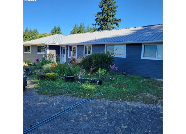 Property at 36011 SE Tracy Rd, Estacada, OR 97023, 4 beds, 2 baths